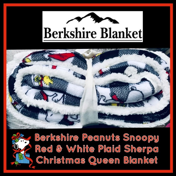 Berkshire Snoopy Plaid Christmas Sherpa Blanket - Picture 3 of 15
